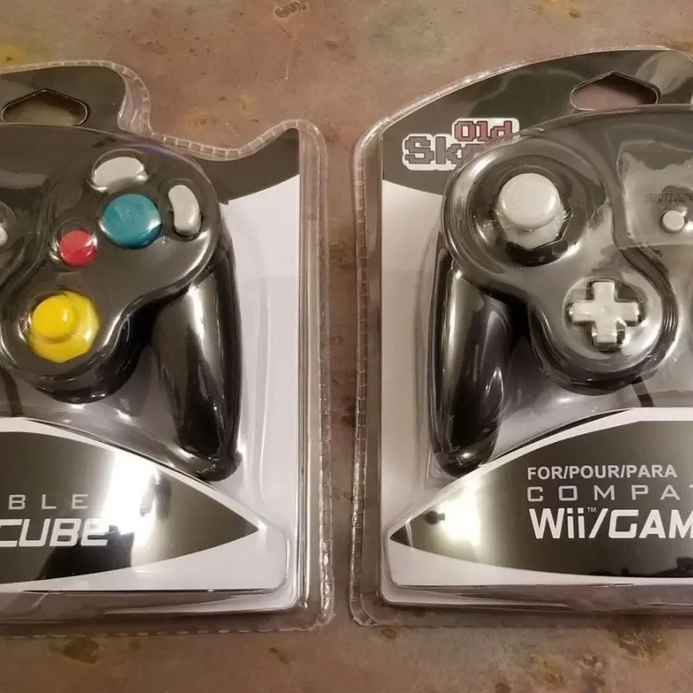 2 Gamecube Controllers - Black (NEW) - Nintendo - Old Skool